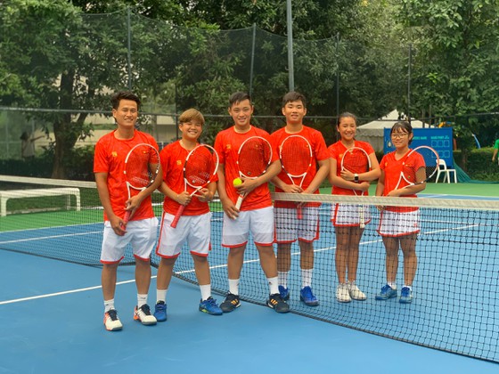 Tài năng trẻ Huỳnh Trần Ngọc Nhi của quần vợt Việt Nam